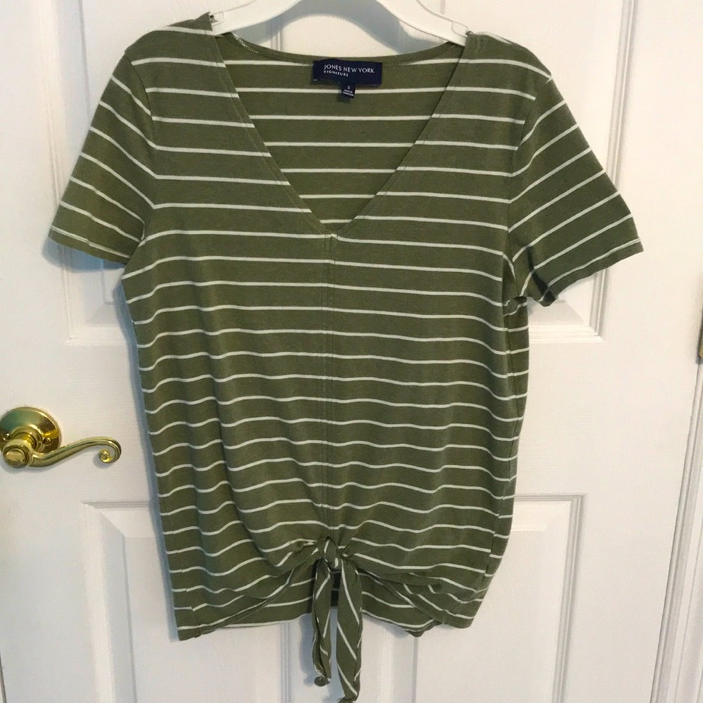 Jones New York green/white striped shirt small